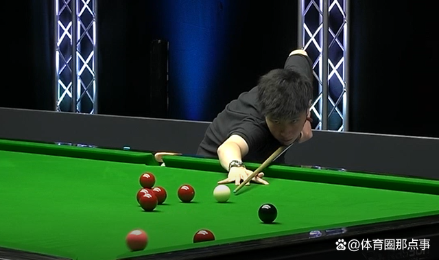 开云体育官网-丹麦队横扫中国队，黄鸭组合状态火热